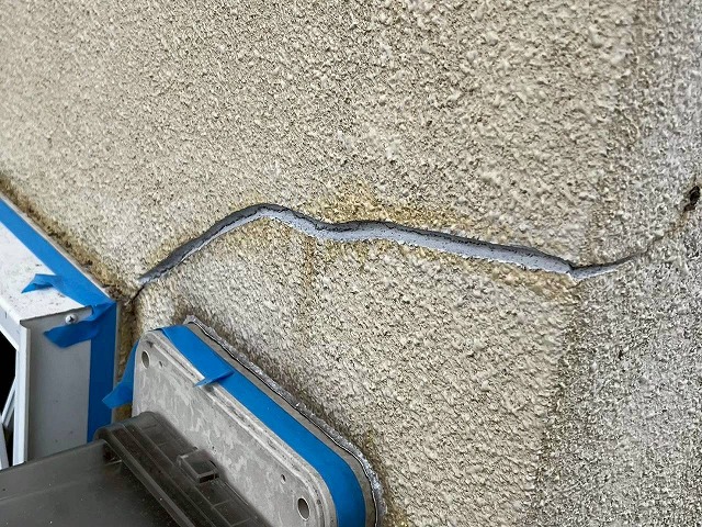 高砂市　外壁のクラック